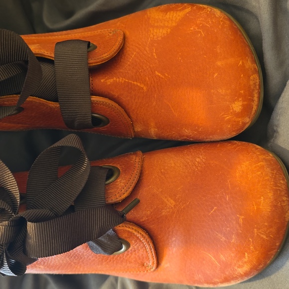 FLUEVOG Sopranos ROBYN Rusty Orange Heeled Boots with Ribbon Laces - Picture 5 of 6